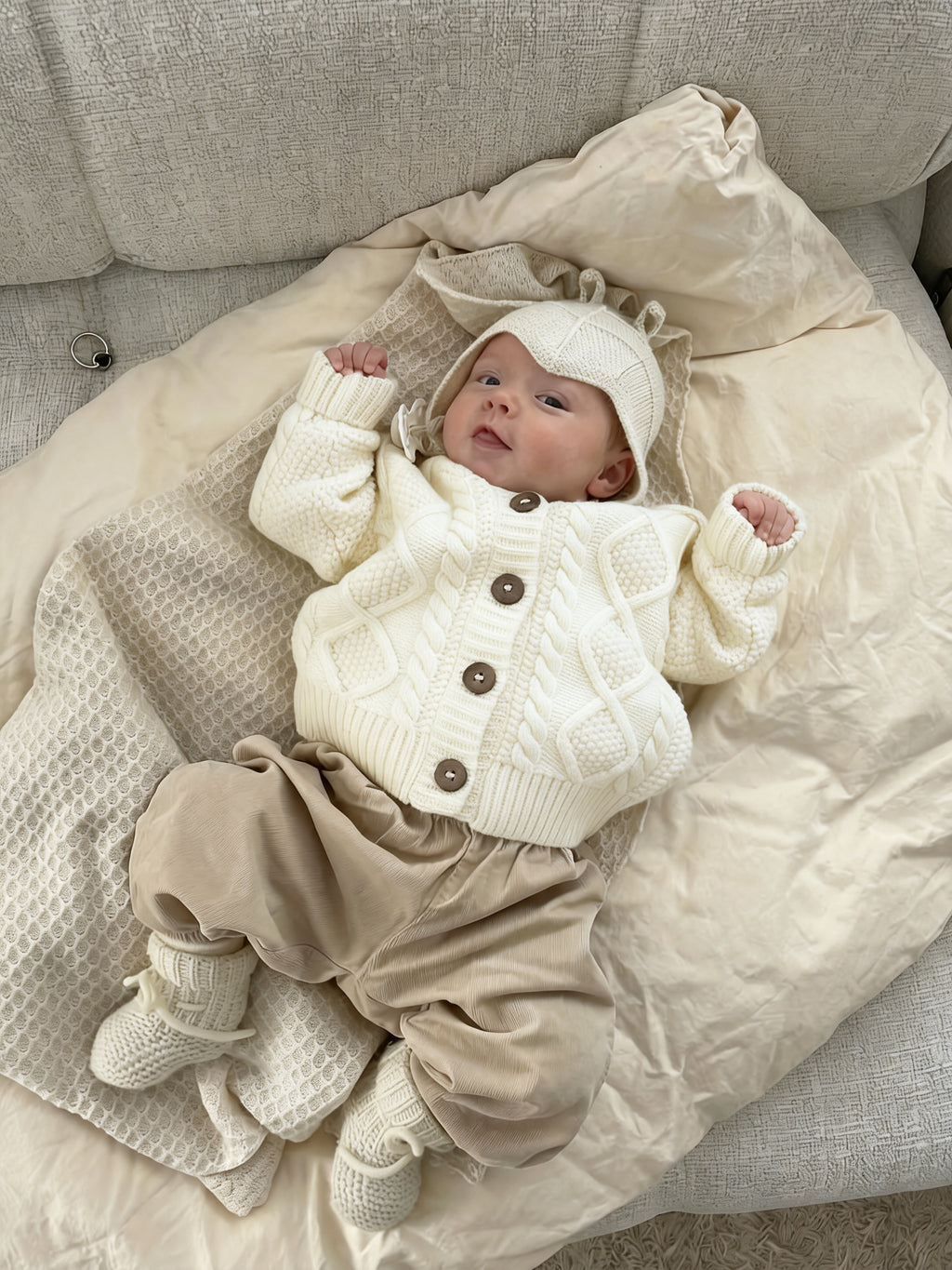 Mombob Cardigan in Natural